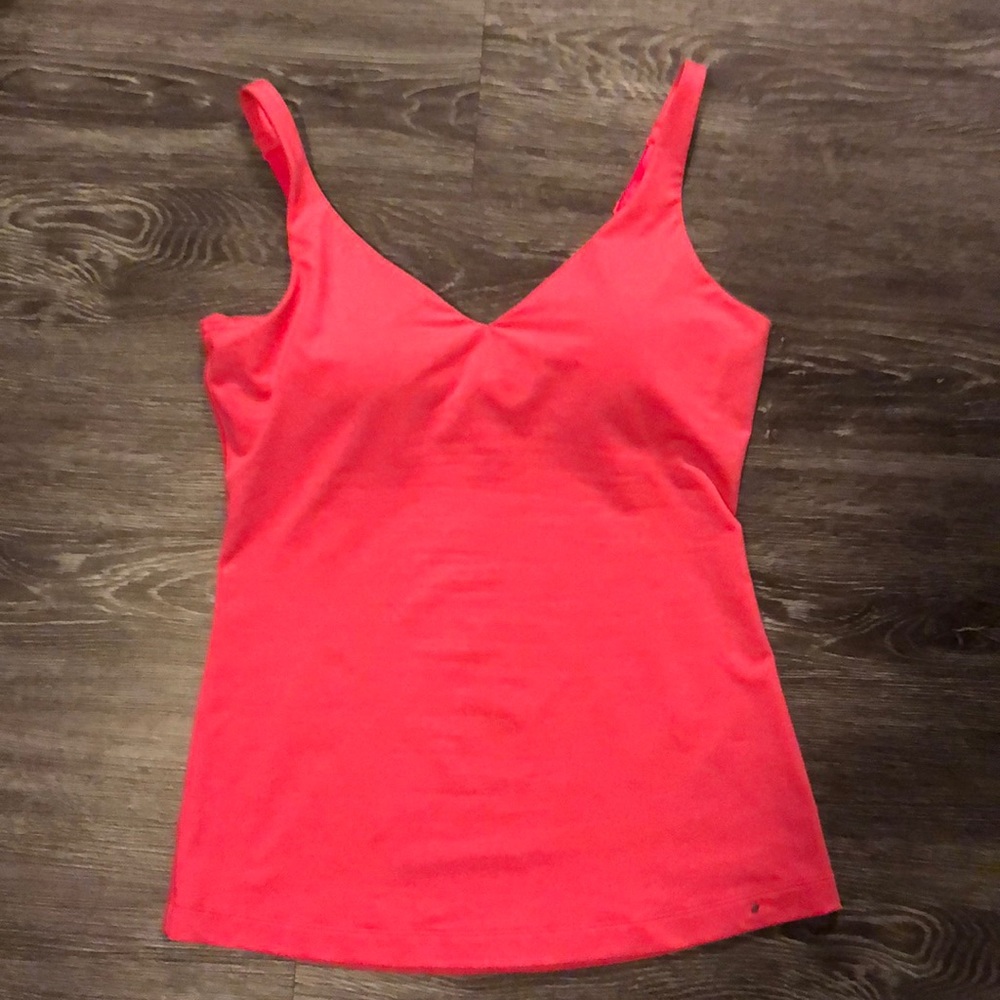 Under armour pink padded tank M